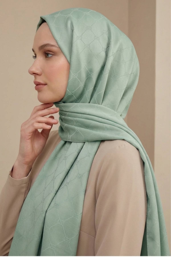 Jakarlı Monogram Desenli Şal Mint Yeşili