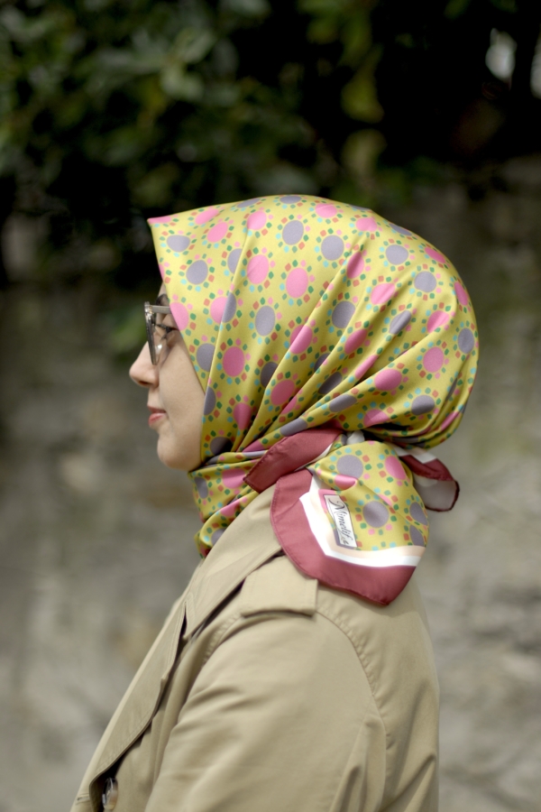 Mimelif Puantiye Desenli Yeşik Twill Eşarp